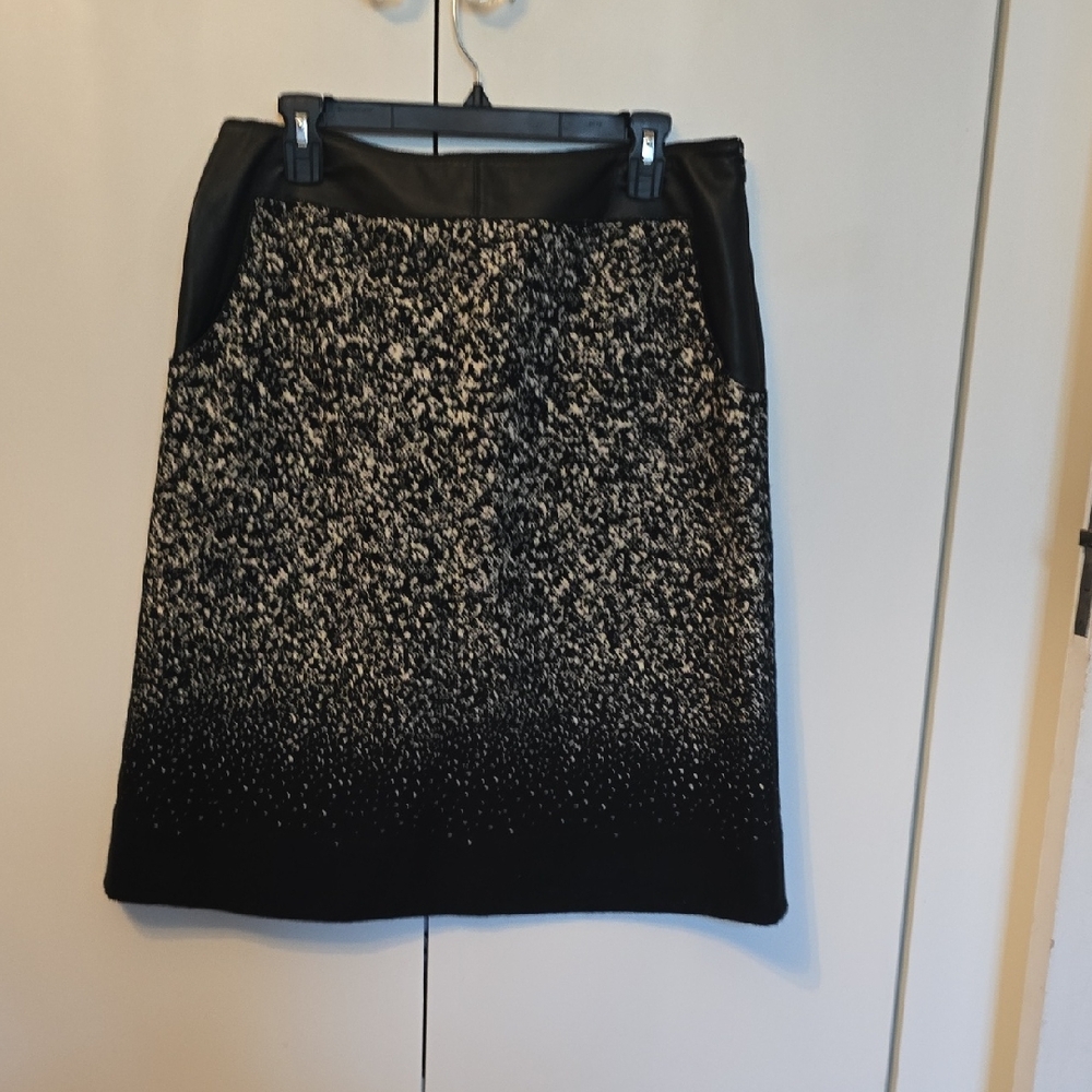Lafayette 148 New York Textured Black and White A-Line Skirt